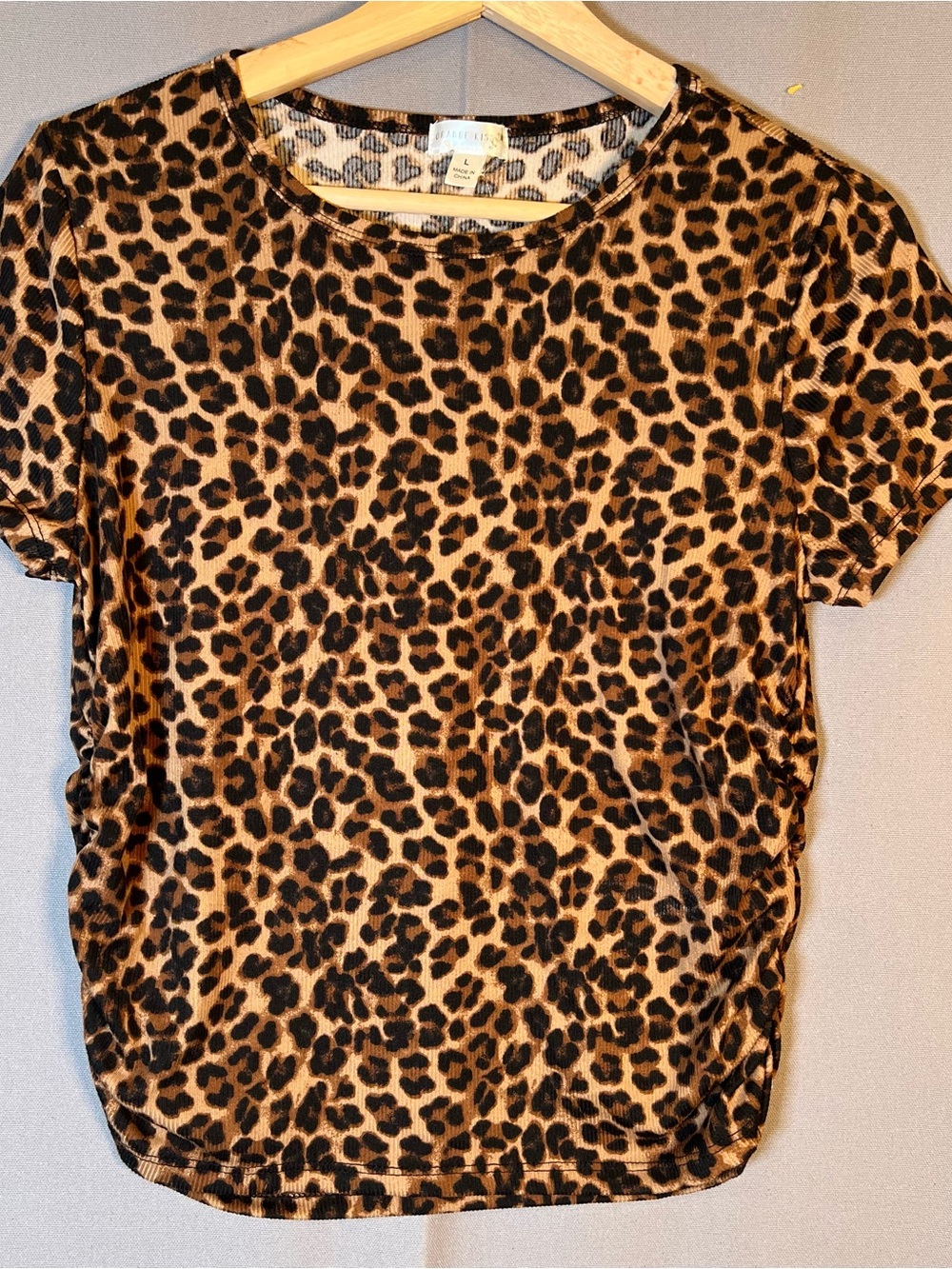 Leopard Print Short Sleeve Top Ribbed with Ruching on Sides